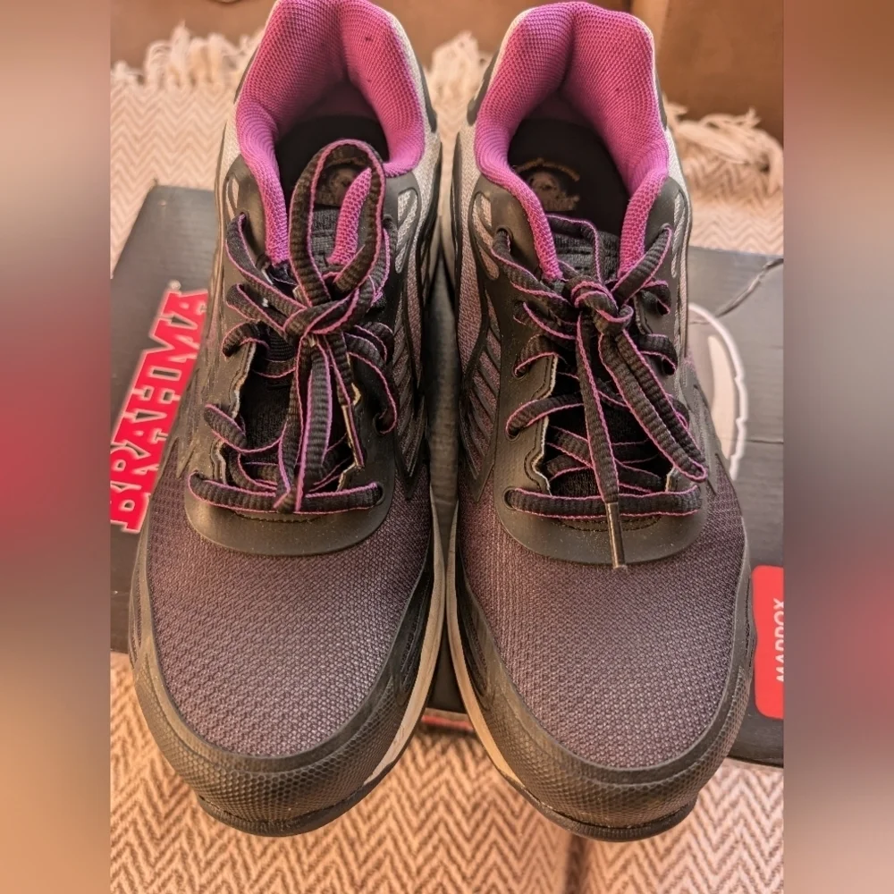 Brahma Women's Black and Purple Athletic Shoes